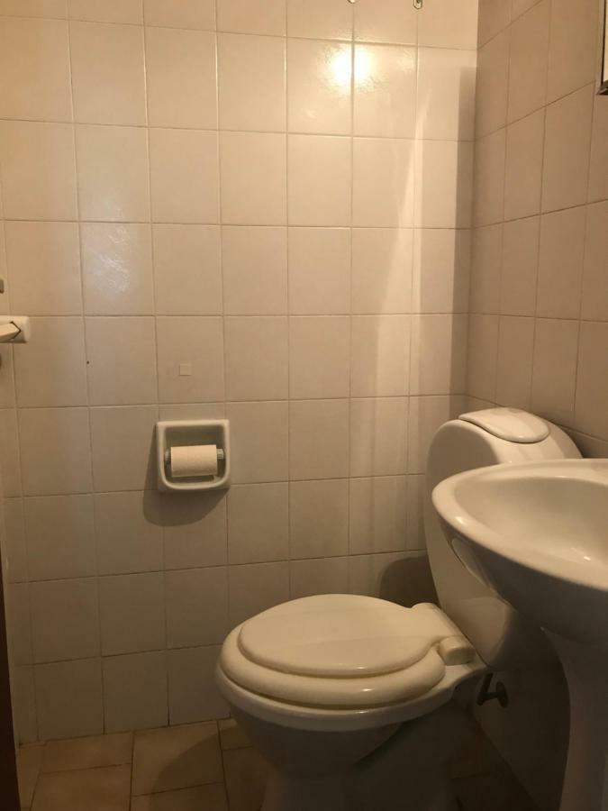 Departamento Amoblado En Pleno Centro, Con Cochera 바히아블랑카 외부 사진